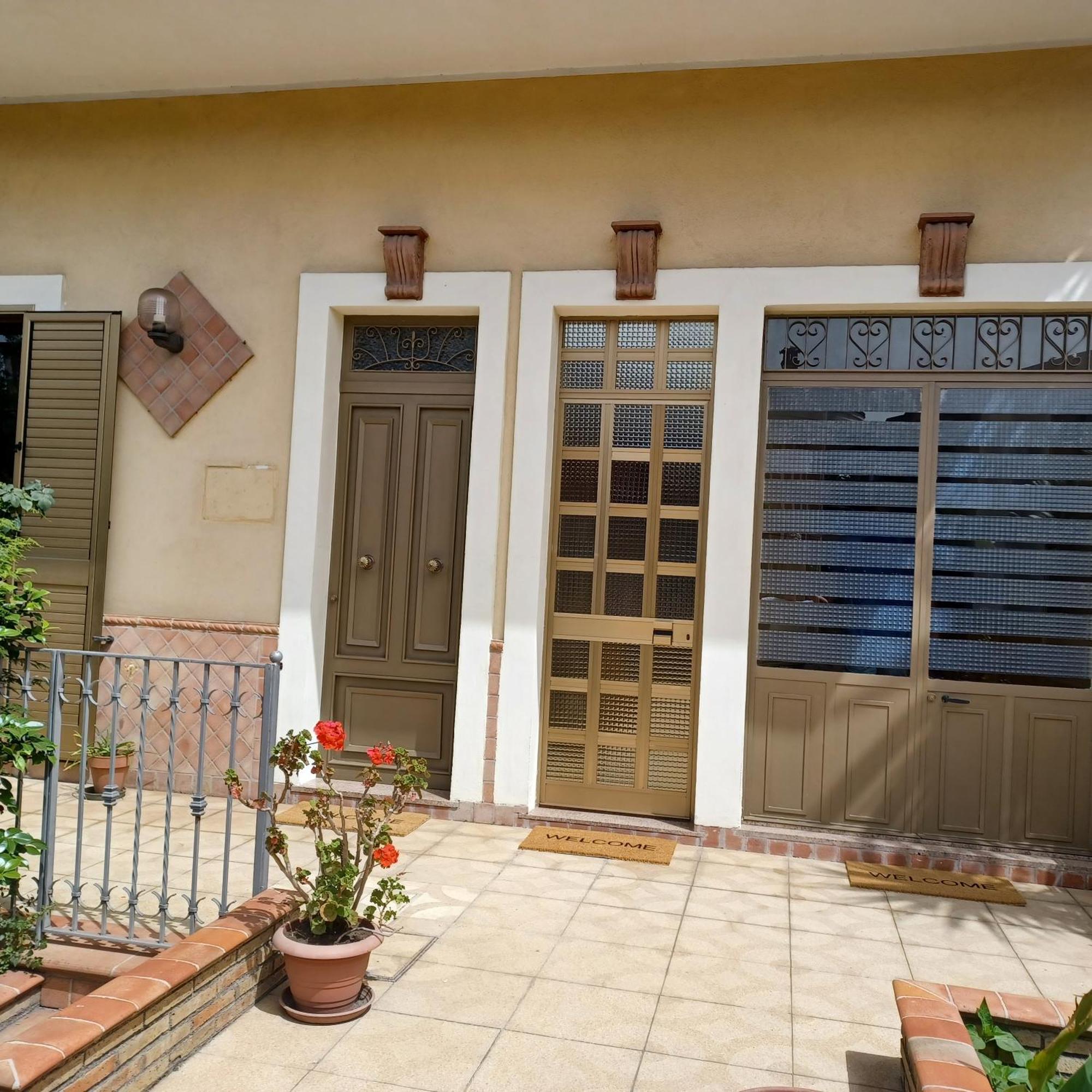 Casa Vacanza ' A Casa Dei Nonni 2 ' Belpasso Exterior photo
